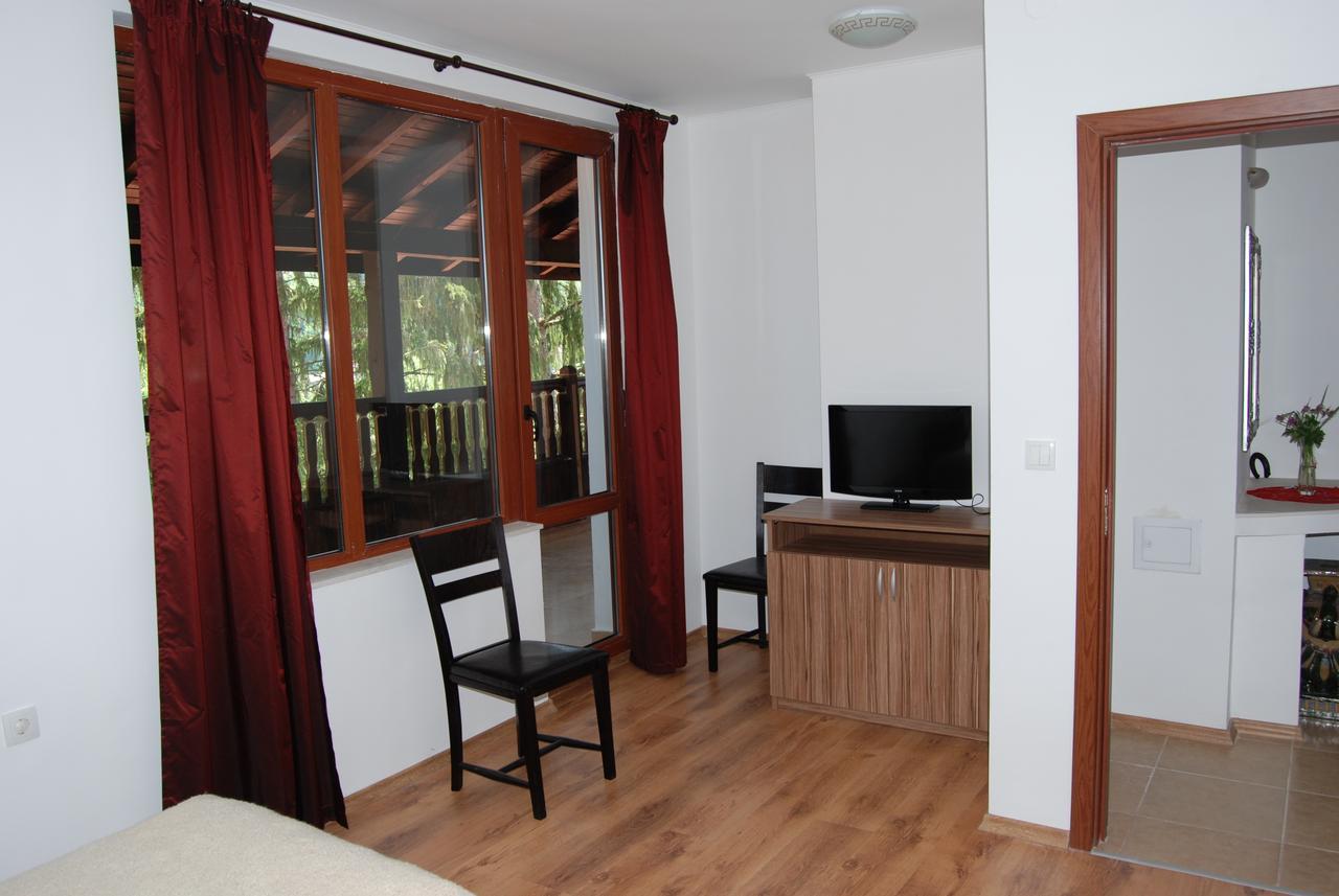 Vidima Apartment Hotel อาพริลซี ภายนอก รูปภาพ