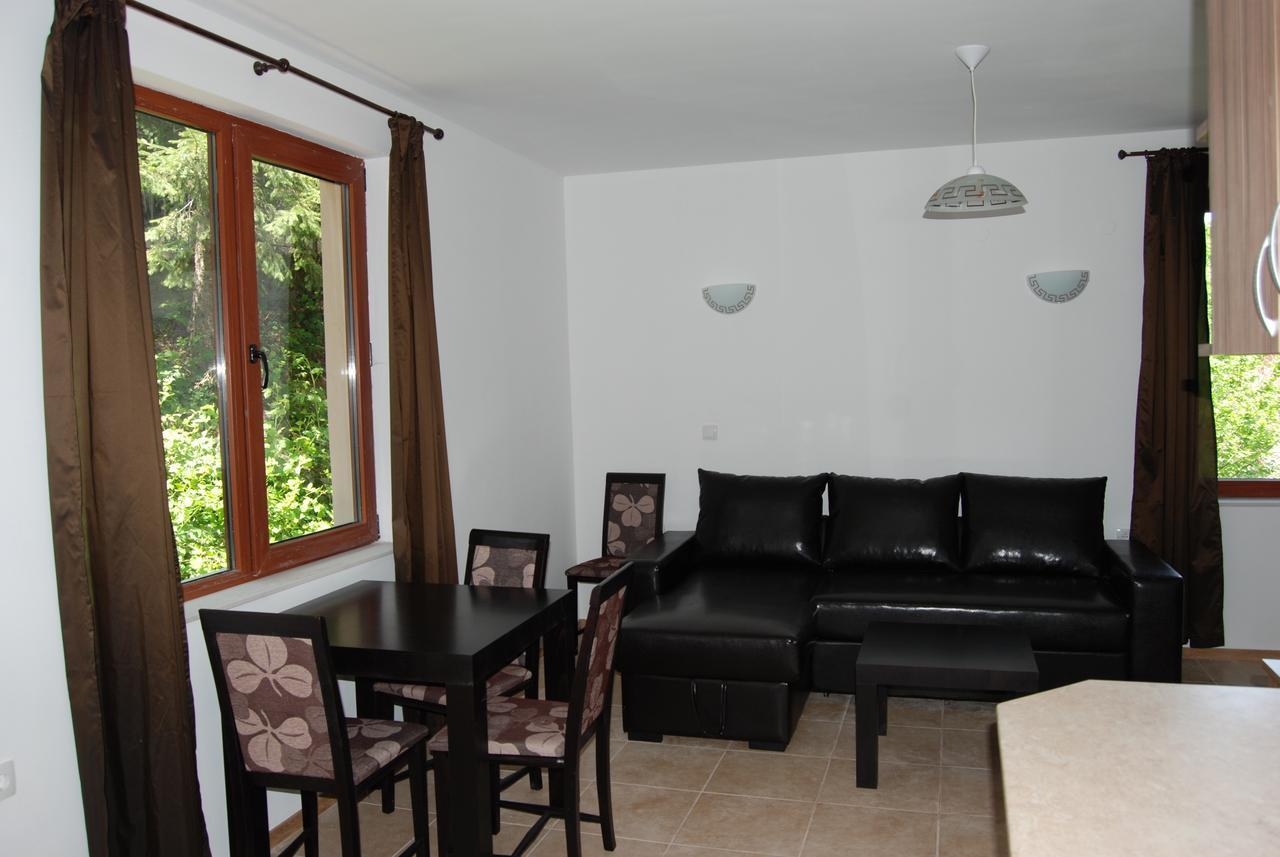 Vidima Apartment Hotel อาพริลซี ภายนอก รูปภาพ